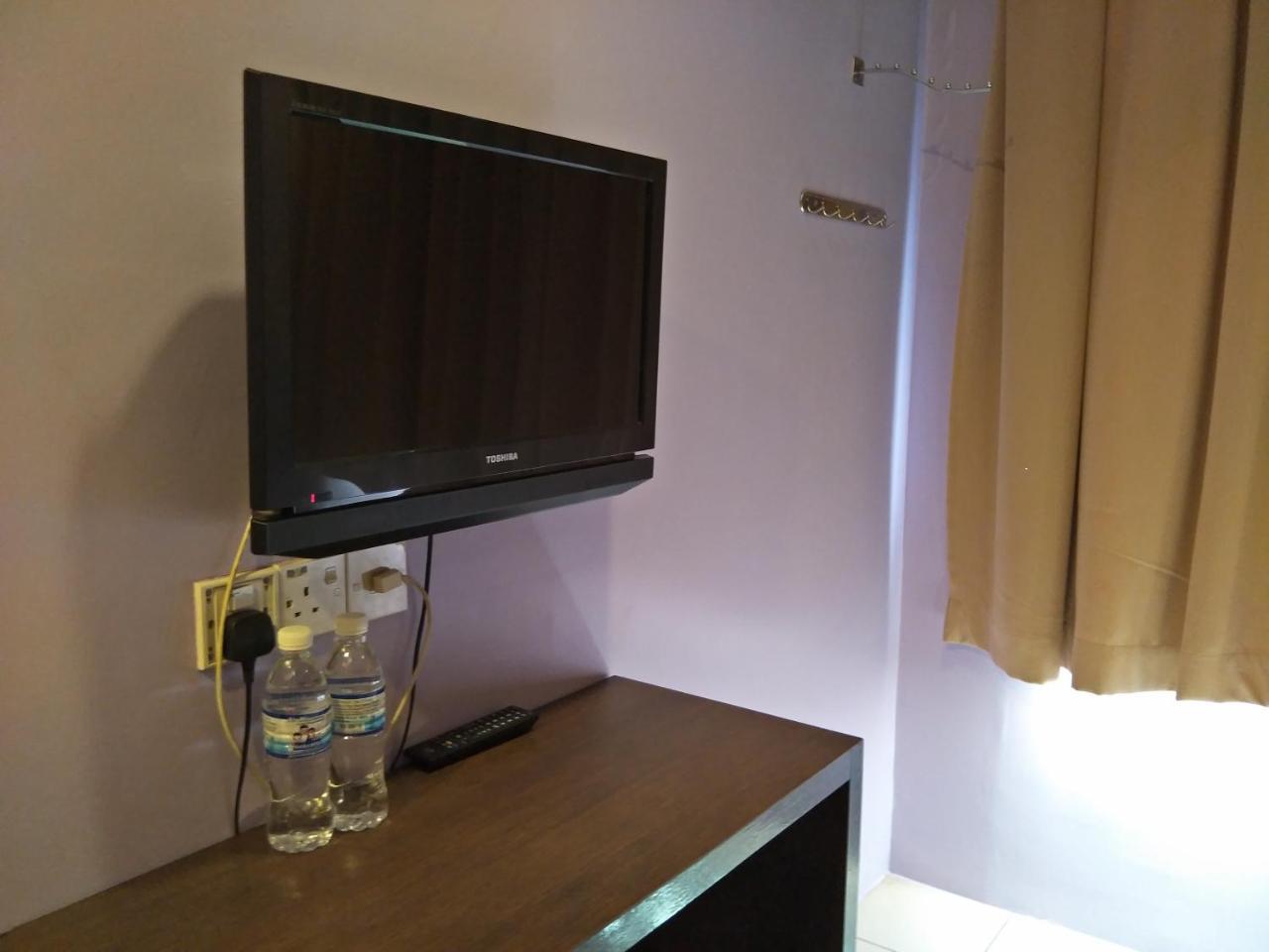 Bary Inn, Klia & Klia2 - 24 Hours Free Airport Pick-Up Sepang Exterior foto